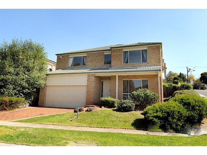42 Arlington Drive, Glen Waverley VIC 3150