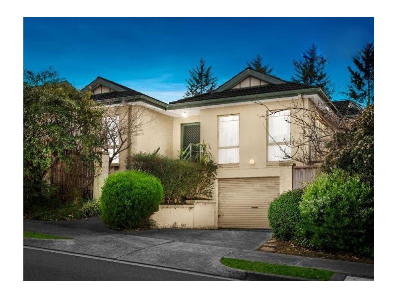 26 Aurisch Avenue, Glen Waverley VIC 3150