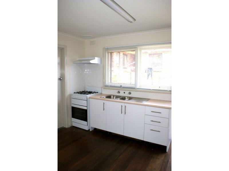 4/114 High Street Road, Ashwood VIC 3147