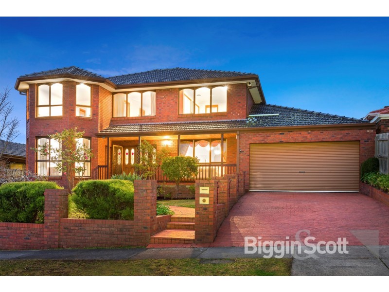 5 Grantchester Road, Wheelers Hill VIC 3150