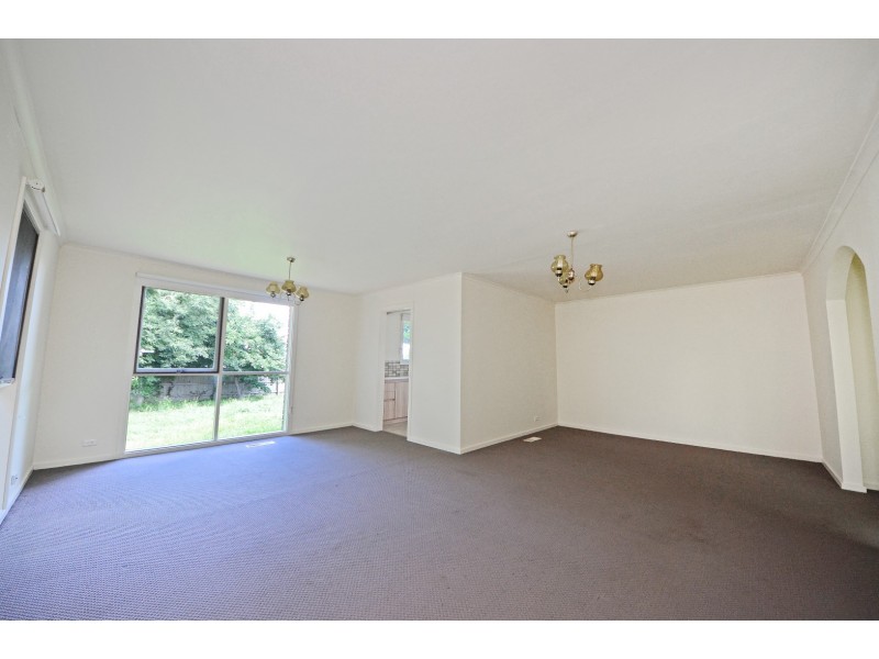 84 King Arthur Drive, Glen Waverley VIC 3150