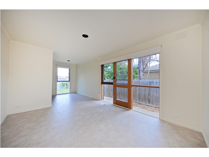 84 King Arthur Drive, Glen Waverley VIC 3150