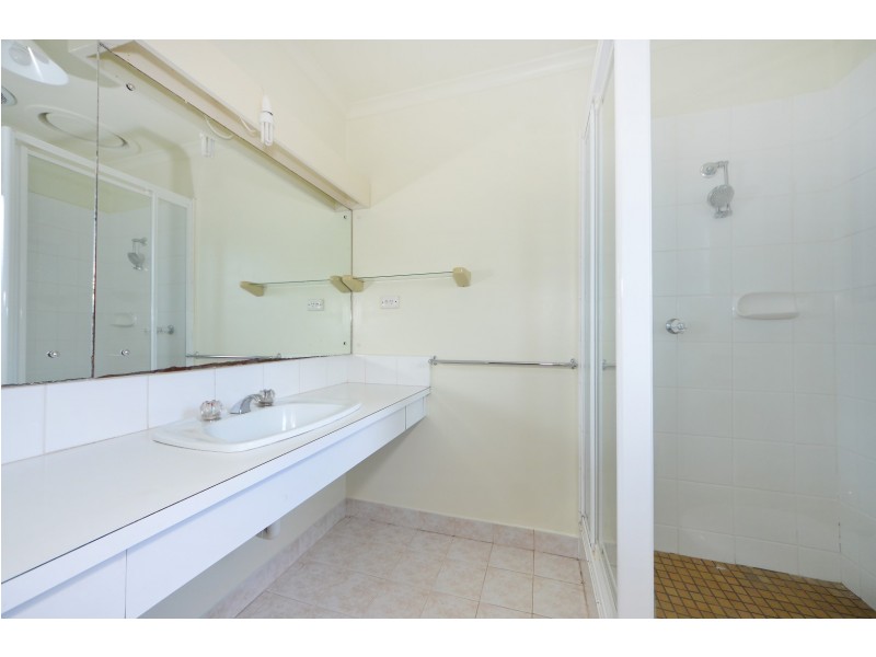 84 King Arthur Drive, Glen Waverley VIC 3150