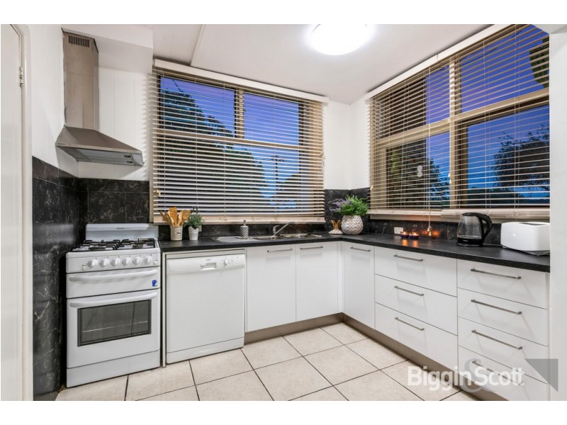1/52 Leumear Street, Oakleigh East VIC 3166