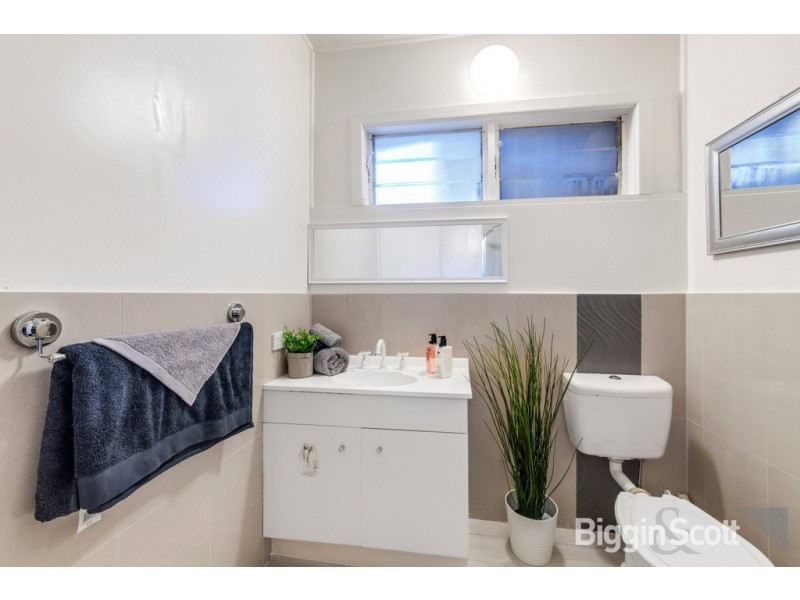 1/52 Leumear Street, Oakleigh East VIC 3166
