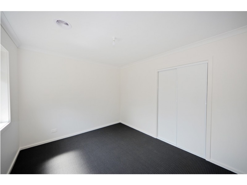 2/812 High Street Road, Glen Waverley VIC 3150