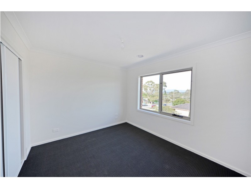 2/812 High Street Road, Glen Waverley VIC 3150