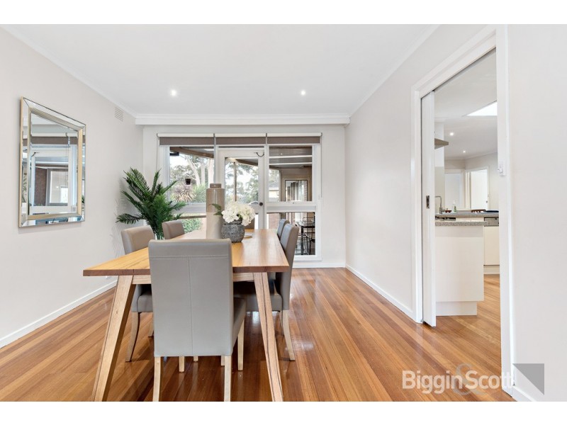 4 Roswell Street, Glen Waverley VIC 3150