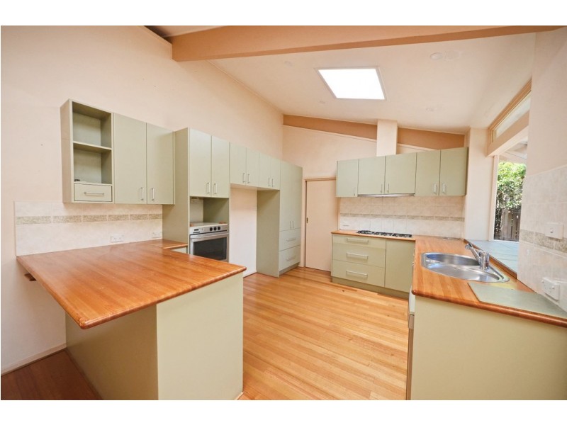 6 Glenarm Place, Mount Waverley VIC 3149