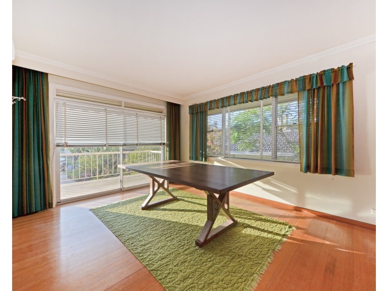 6 Valley View Court, Glen Waverley VIC 3150