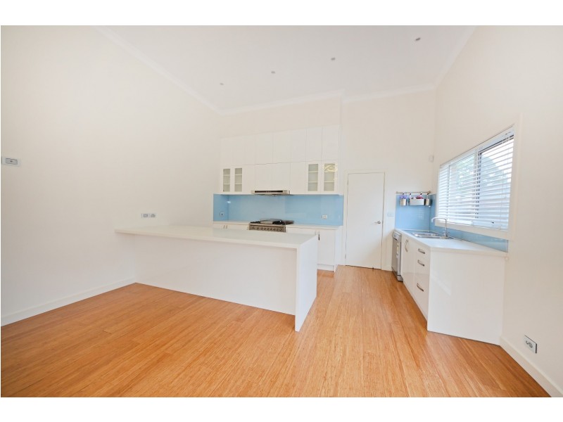 2/17 Wilma Avenue, Mulgrave VIC 3170