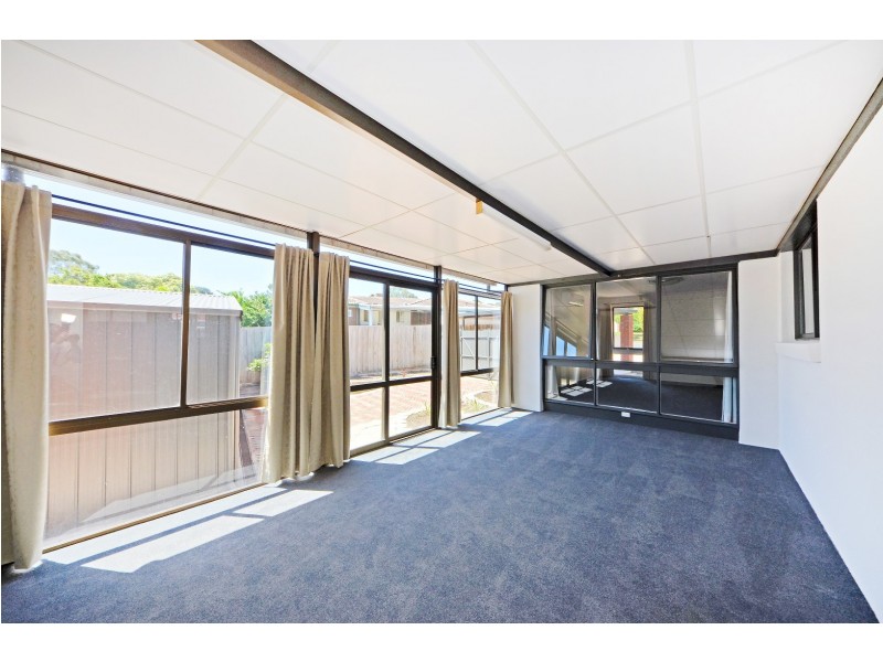 25 Cezanne Crescent, Wheelers Hill VIC 3150