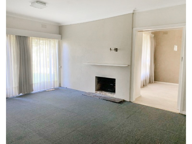 8 York Street, Glen Waverley VIC 3150