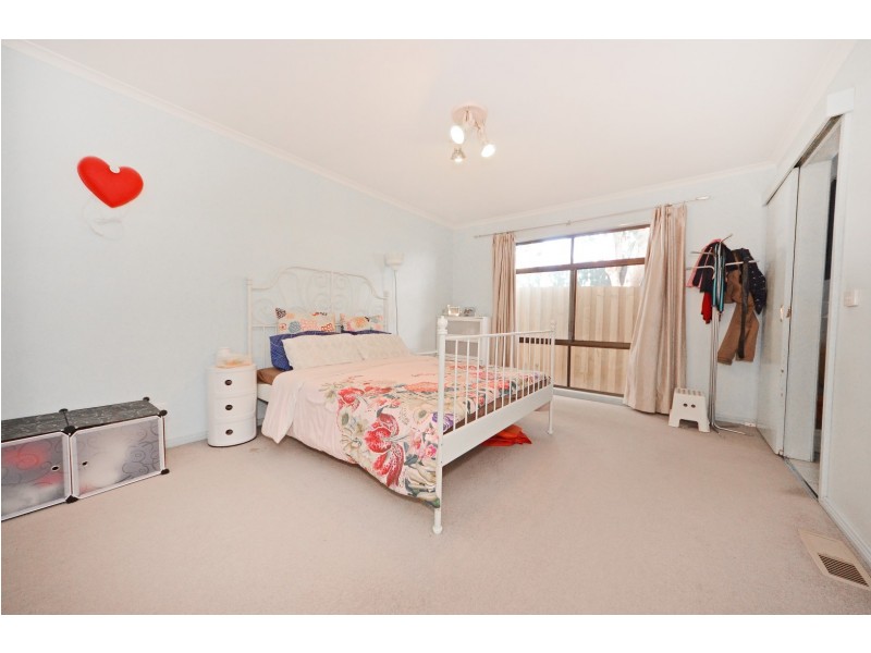 2/10 Cadorna Street, Box Hill South VIC 3128