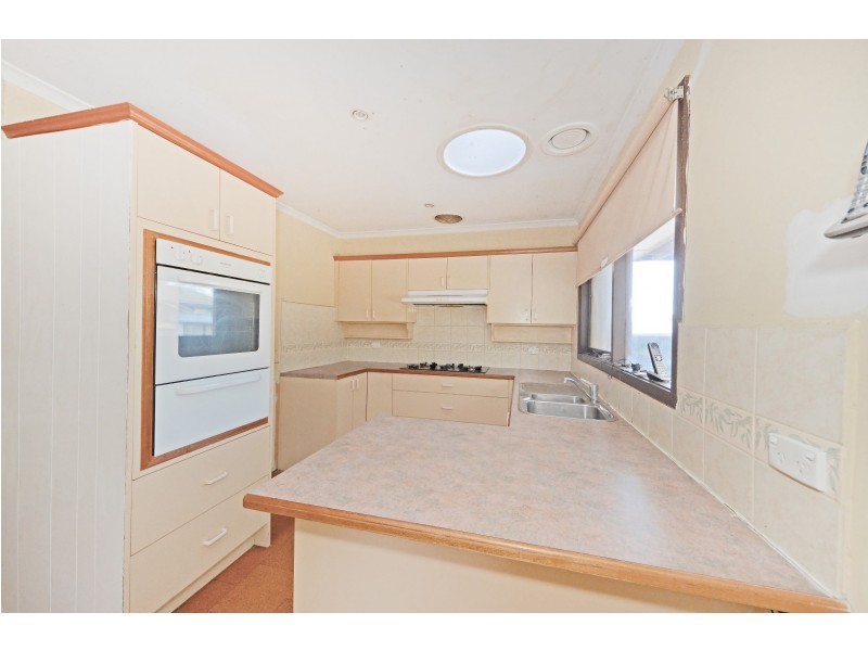 79 Grayson Drive, Scoresby VIC 3179