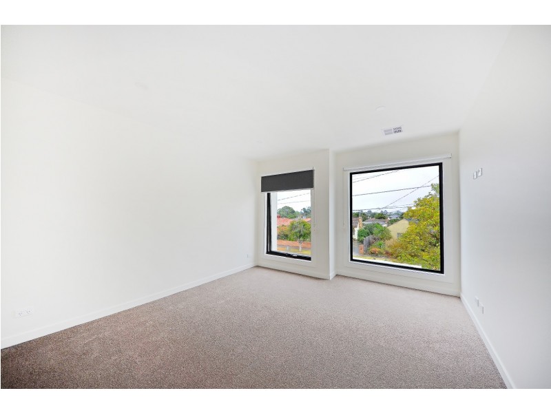 15a First Street, Clayton South VIC 3169