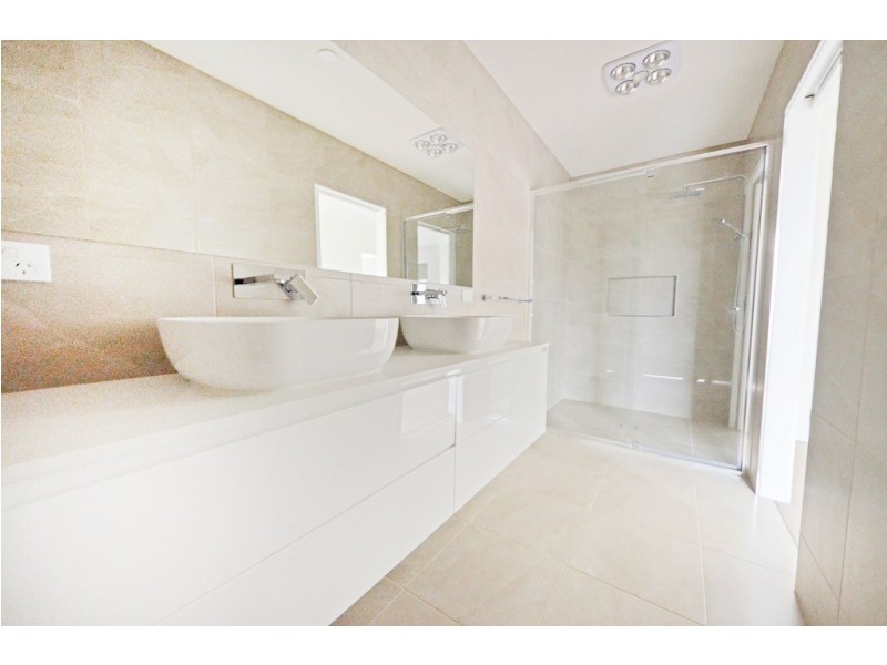 15a First Street, Clayton South VIC 3169