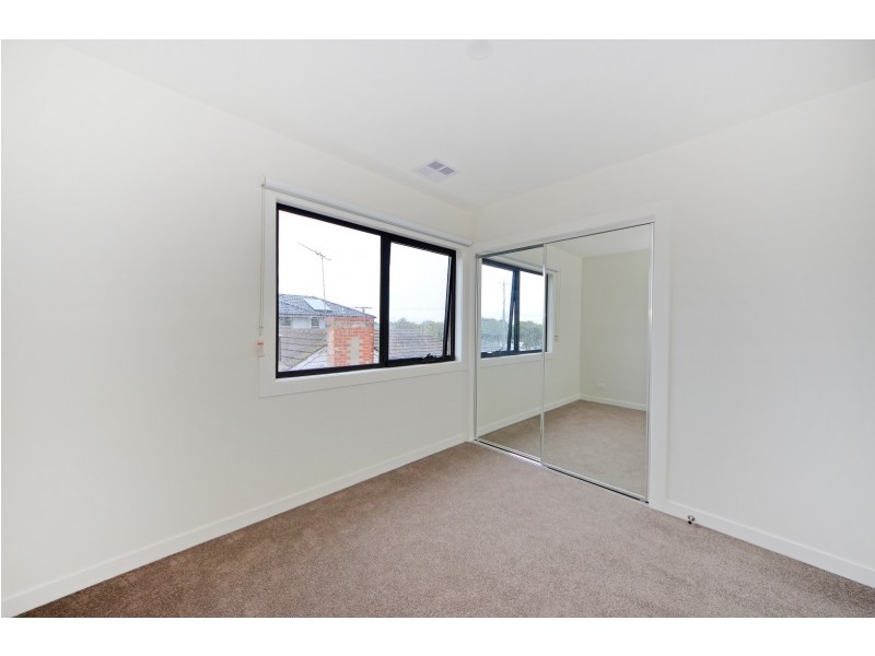 15a First Street, Clayton South VIC 3169