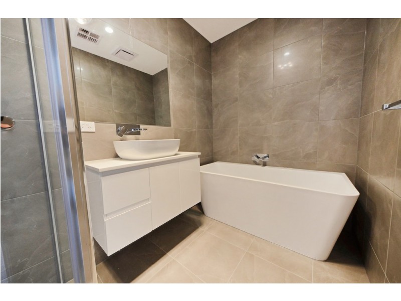 15b First Street, Clayton South VIC 3169