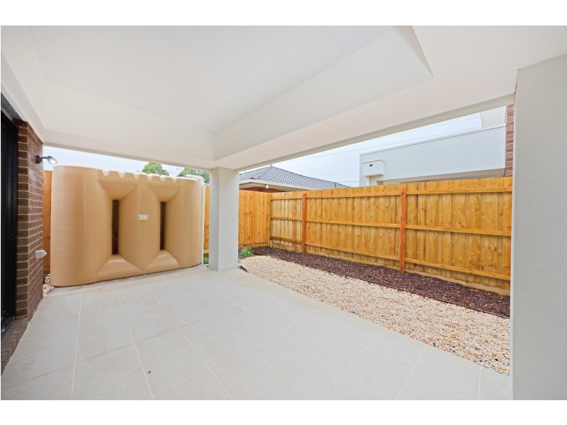 15b First Street, Clayton South VIC 3169