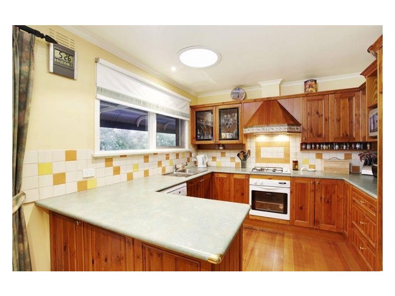 29 Winmalee Drive, Glen Waverley VIC 3150