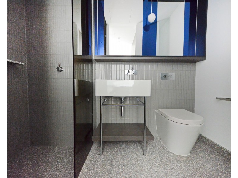 3910/160 Victoria Street, Carlton VIC 3053