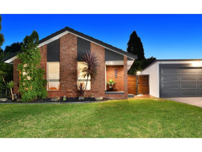 29 Bramley Crescent, Wheelers Hill VIC 3150