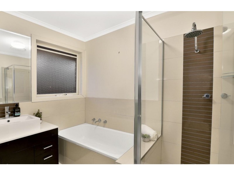 29 Bramley Crescent, Wheelers Hill VIC 3150