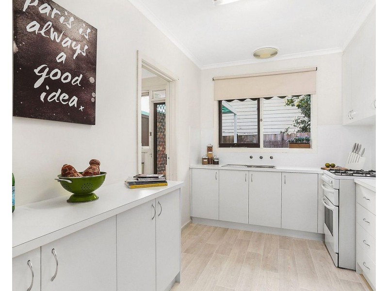 2/112-114 Huntingdale Road, Mount Waverley VIC 3149