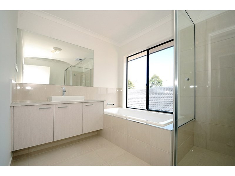 23 Baddeley Circuit, Croydon VIC 3136