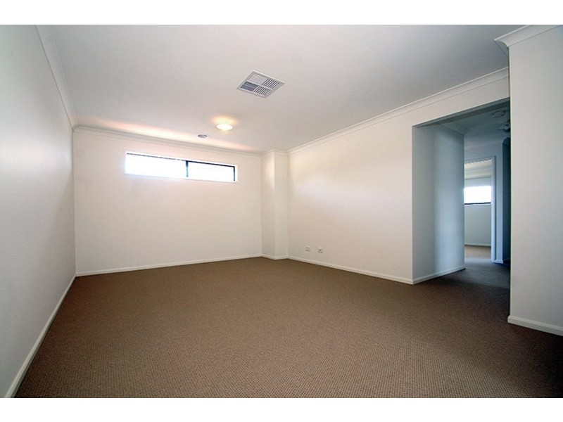 23 Baddeley Circuit, Croydon VIC 3136