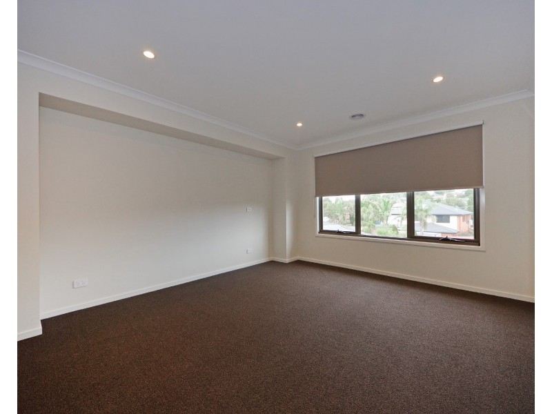 19 Royal Oak Court, Mulgrave VIC 3170