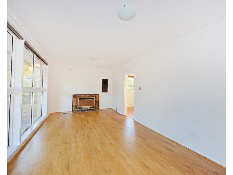 16 Fernhill Street, Glen Waverley VIC 3150