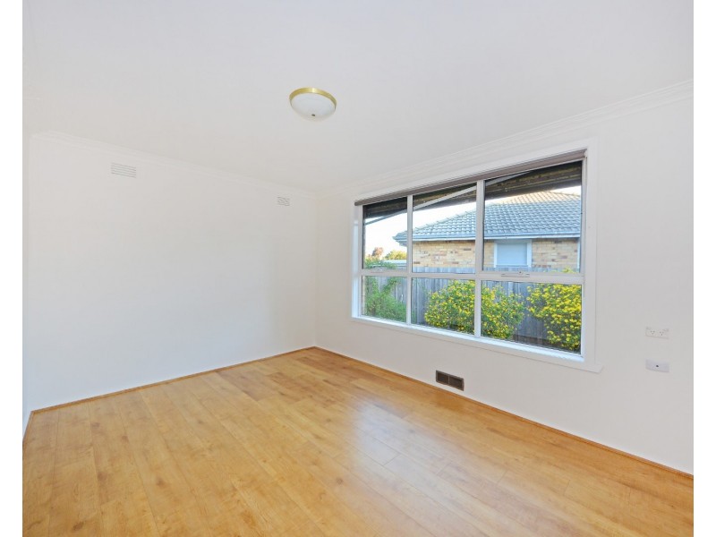 16 Fernhill Street, Glen Waverley VIC 3150