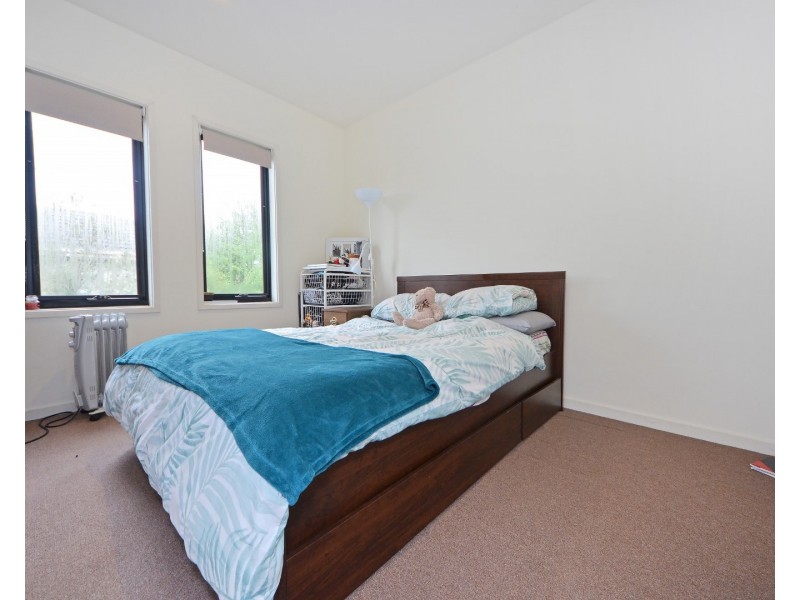 25/1324-1328 Centre Road, Clayton South VIC 3169