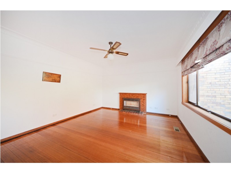 25 Walter Street, Glen Waverley VIC 3150