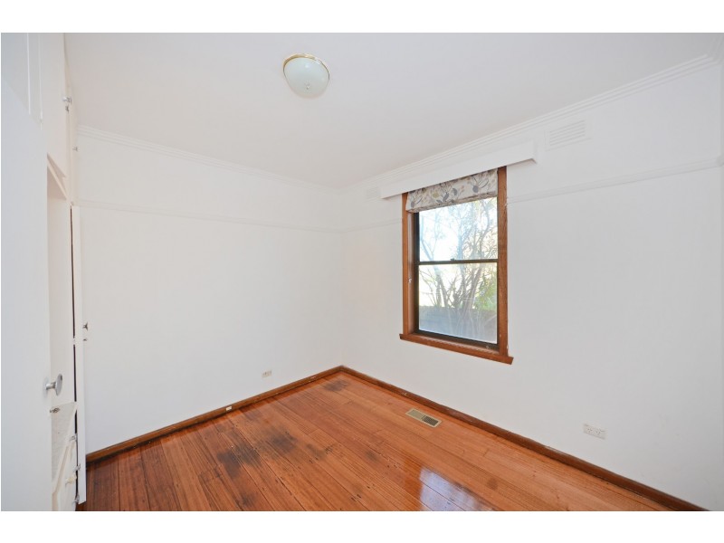 25 Walter Street, Glen Waverley VIC 3150