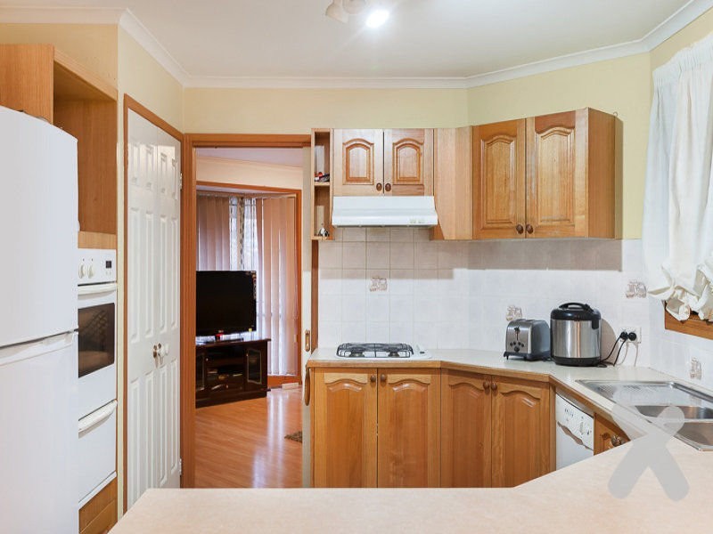 30 Cobblestone Avenue, Narre Warren South VIC 3805