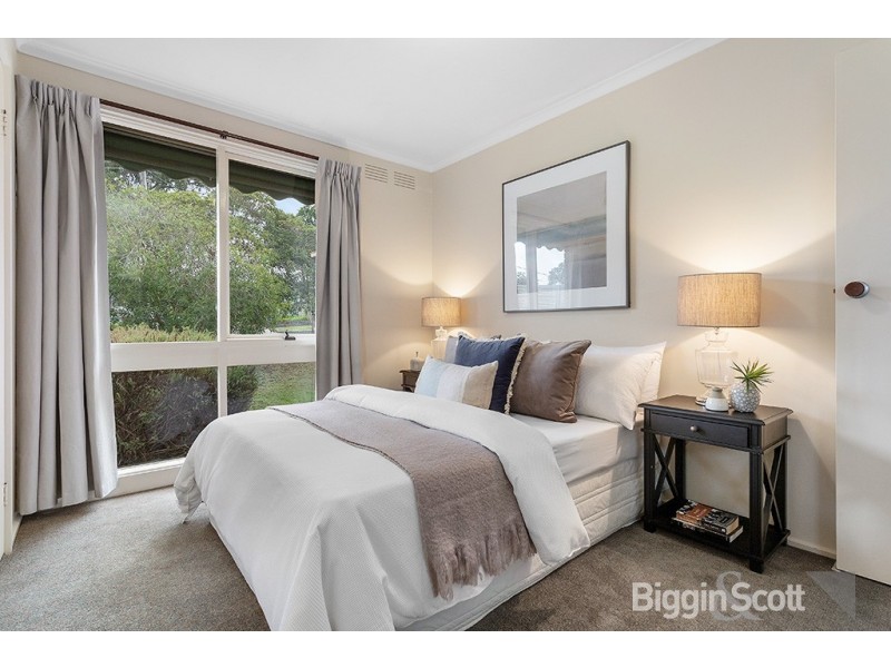 5 Overland Drive, Vermont South VIC 3133