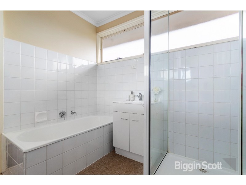 5 Overland Drive, Vermont South VIC 3133