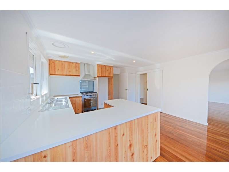 39 Columbia Drive, Wheelers Hill VIC 3150