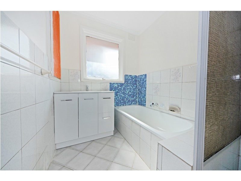 39 Columbia Drive, Wheelers Hill VIC 3150