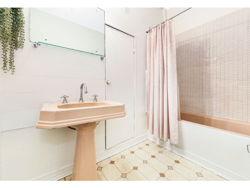 22 Lodge Road, Camberwell VIC 3124