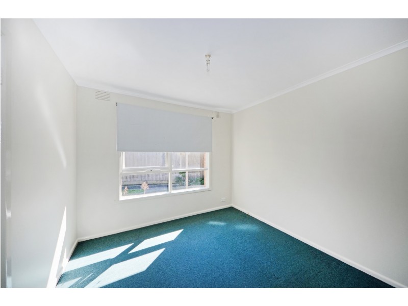 36 Grantley Drive, Glen Waverley VIC 3150