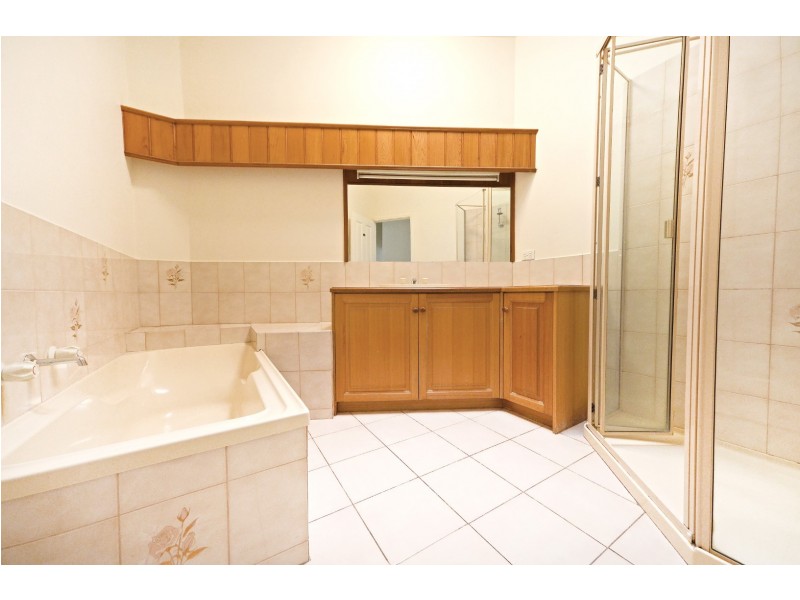 1/26 Strathconnan Place, Wheelers Hill VIC 3150