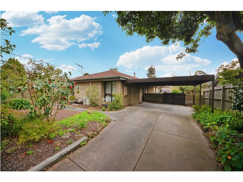 5 Camelot Drive, Glen Waverley VIC 3150