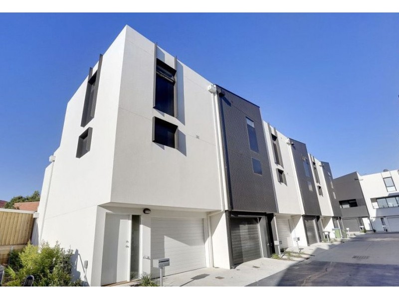 20/163 Carinish Road, Clayton VIC 3168