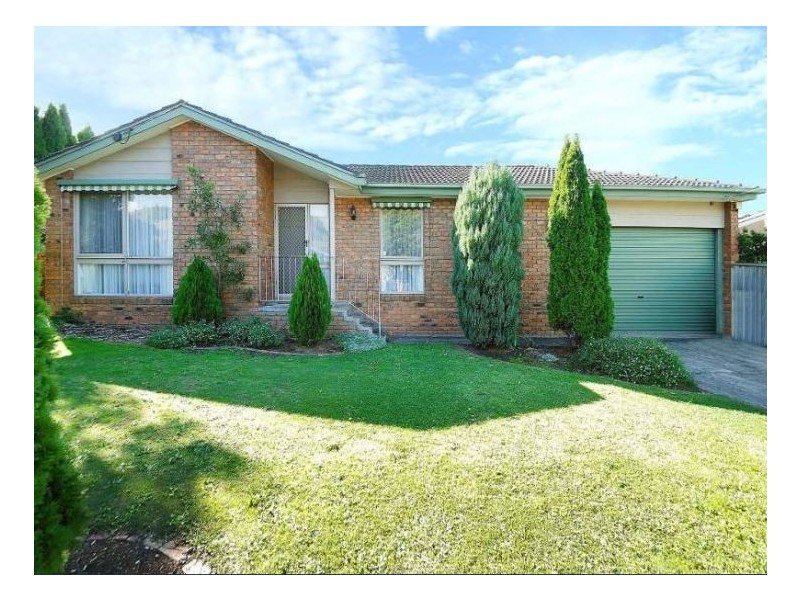 40 Capital Avenue, Glen Waverley VIC 3150