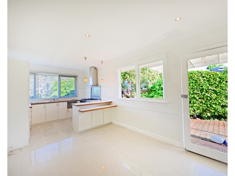 4 Alawara Court, Burwood East VIC 3151