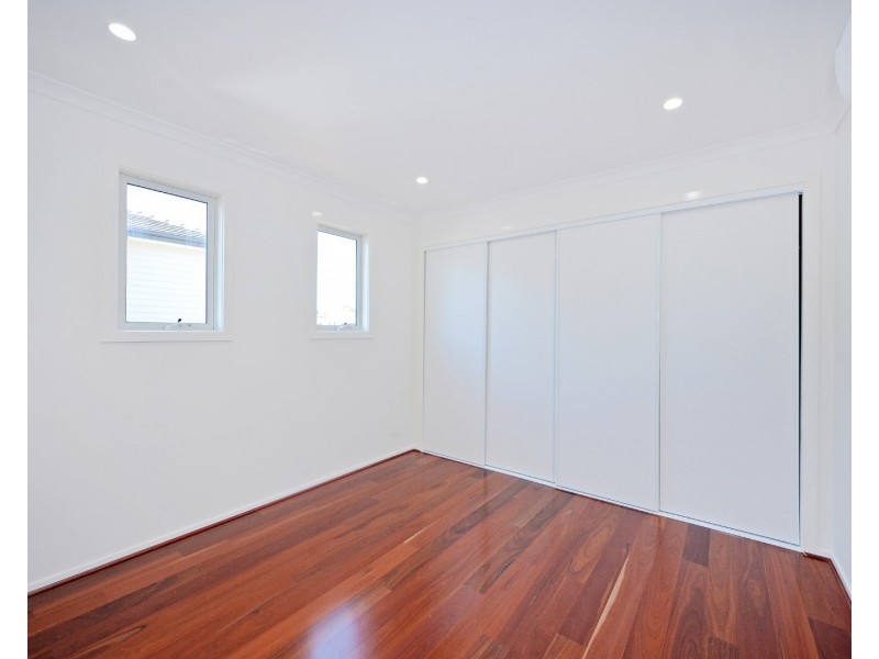 1/11 Renown Street, Burwood VIC 3125